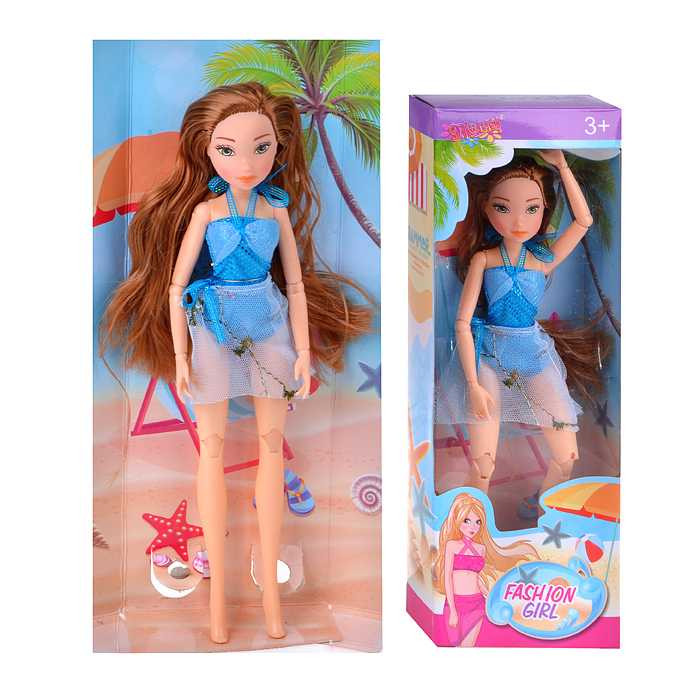 Кукла "Алина" на пляже