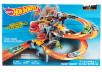 Hot Wheels автотрек Гонки на фабрике