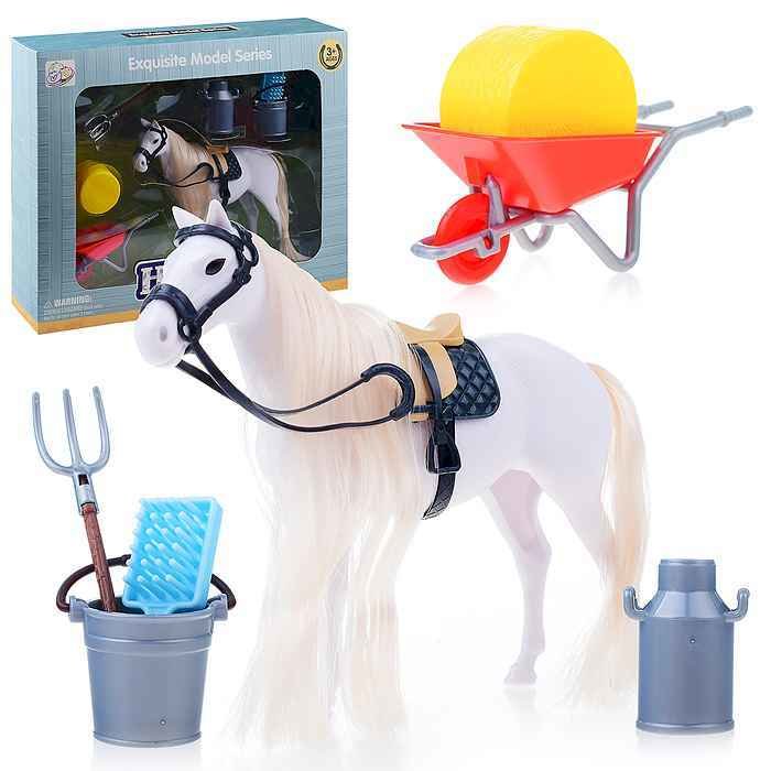 Фигурка Лошадь с аксесуарами в коробке